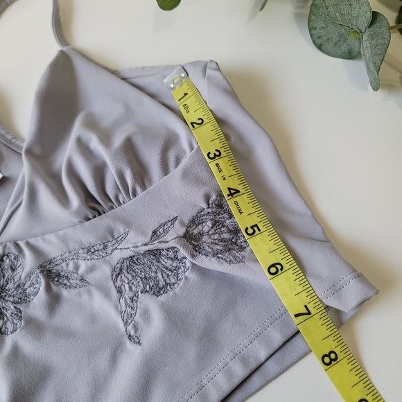 Rare Fabletics longline floral embroidered bralette bra - Picture 6 of 9